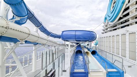 genting dream cruise activities|Genting Dream Cruise to Nowhere Review – Part 4: .
